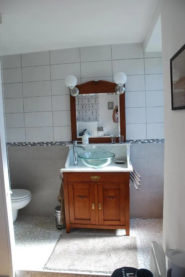 Le Monde Bleu Bed & Breakfast Neuf-Eglise